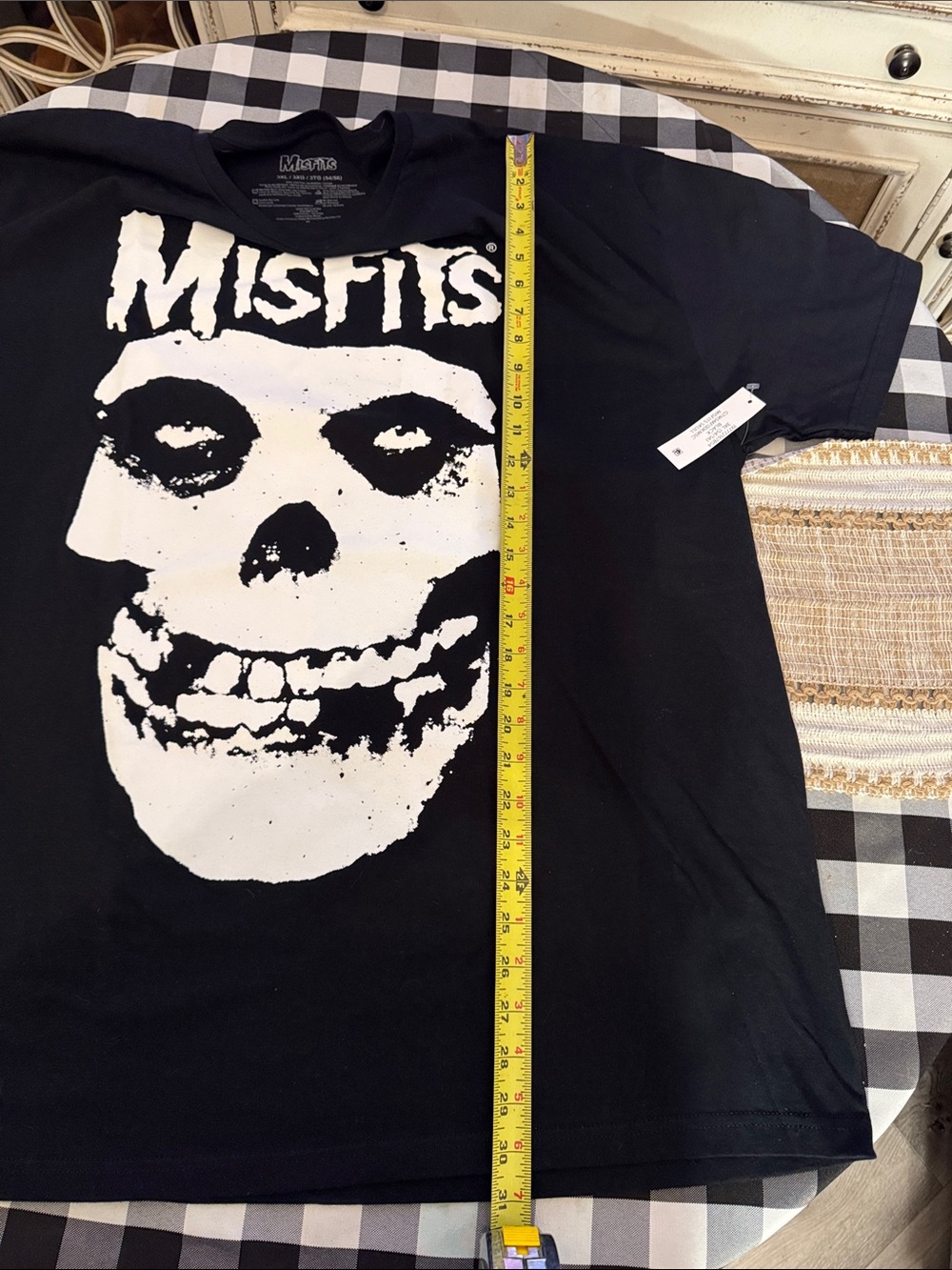 Misfits Black Graphic Tee with White Skull Logo - Picture 4 of 4